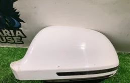 Крышка зеркала Audi A3 2008 8T0857527D 8P CCZ, левая