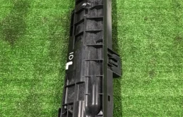 Кронштейн радиатора правый BMW 3 2010 17107524914 E90 N53B30