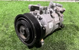 Компрессор кондиционера Audi A5 2013 8T0260805E 8T CDN