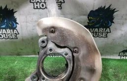 Кулак передний правый Audi a4 2013 4G0407254B B8 CDN
