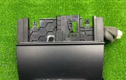 Пепельница Audi Q5 2013 8K0857951C 8R CNC