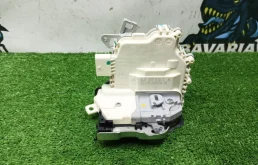 Замок двери передней левой Audi A8 2011 8J2837015C D4 CGW