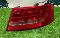 Фонарь задний правый Audi A5 2010 8T8945096D 8T