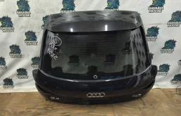 Крышка багажника Audi Q3 2013 8U0827025 8UB CCZ