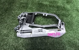 Кронштейн ручки двери BMW X5 2001 51218243616 E53 M54B30, передний правый