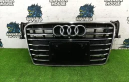 Решетка радиатора Audi A7 2012 4G8853651D 4G CGW