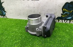 Заслонка дроссельная Audi A4 2012 06F133062J B8 CDN