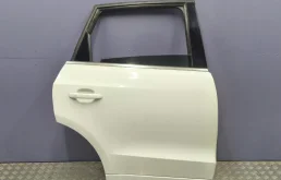 Дверь задняя правая Audi Q5 2014 8R0833052B 8R CNC