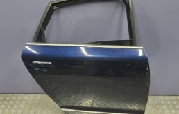 Дверь задняя правая Audi A6 2010 4F0833052G C6 CCE