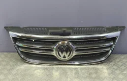 Решетка радиатора volkswagen Tiguan 2009 5N0853651C 5N1 CAW
