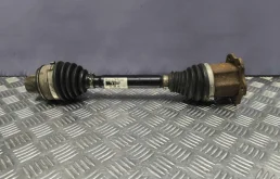 Привод передний Audi A4 2012 8K0407271AF B8 CDN