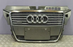 Решетка радиатора Audi A3 2008 8P0853651P 8P CCZ