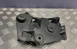 Кронштейн заднего бампера левый Audi A3 2008 8P4807393A 8P CCZ