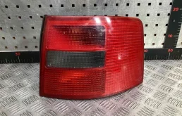 Фонарь задний правый Audi A6 A6 C5 (4B) 1997-2001 1998 1,9 TDi Дизель МКПП Универсал.