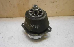 Подушка крепления двигателя Volkswagen Touareg Touareg I (7L) 2002-2006 2005 3,0 TDi Дизель АКПП Внедорожник.