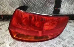 Фонарь задний правый Audi A3 A3 II (8P) 2005-2008 рестайлинг 2007 1,6 i Бензин МКПП Хэтчбек 5дв.