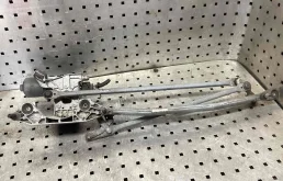 Механизм стеклоочистителя (трапеция дворников) Ford C-Max C-Max I (C214) 2003-2007 2003 1,8 i Бензин МКПП Минивэн.