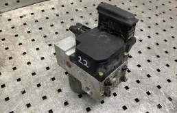 Блок ABS Volkswagen Passat Passat B5+ (3B) 2000-2005 рестайлинг 2002 1,6 i Бензин МКПП 5ст. Универсал.