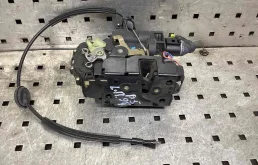 Замок двери передней левой Volkswagen Passat Passat B5 (3B) 1996-2000 1997 1,8 i Бензин МКПП Универсал.