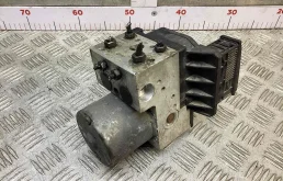 Блок ABS Volkswagen Passat Passat B5+ (3B) 2000-2005 рестайлинг 2001 1,6 i Бензин МКПП 5ст. Универсал.