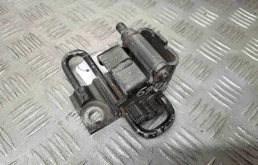 Петля двери передней левой Audi A6 A6 C6 (4F) 2004-2008 2007 2,0 TDi Дизель МКПП Седан.