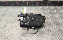 Замок двери передней правой Audi A6 A6 C5 (4B) 2001-2004 рестайлинг 2002 2,5 TDi Дизель Вариатор Универсал.