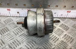Подушка крепления двигателя Audi A6 A6 C6 (4F) 2004-2008 2004 2,4 i Бензин Вариатор Универсал.