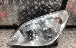 Фара левая Opel Astra Astra H 2007-2010 рестайлинг 2009 1,9 CDTi Дизель МКПП 6ст. Универсал.