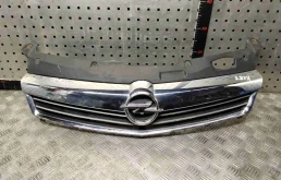 Решетка радиатора Opel Astra Astra H 2007-2010 рестайлинг 2009 1,9 CDTi Дизель МКПП 6ст. Хэтчбек 5дв.