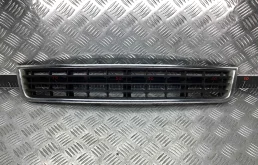 Заглушка (решетка) в бампер Audi A4 A4 B6 (8EC, 8E5) 2000-2004 2004 1,9 TDi Дизель МКПП 6ст. Универсал.