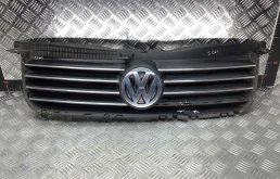 Решетка радиатора Volkswagen Passat Passat B5+ (3B) 2000-2005 рестайлинг 2002 1,9 TDi Дизель МКПП 5ст. Универсал.