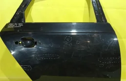 Дверь задняя правая Audi A4 (B9) 2015