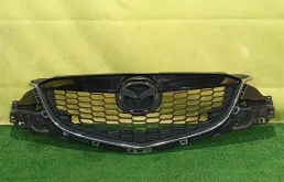 Решетка радиатора Mazda CX-5 KE 2011