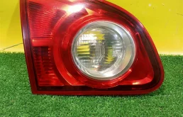 Фонарь задний внутренний левый Nissan Qashqai (J10) 2006