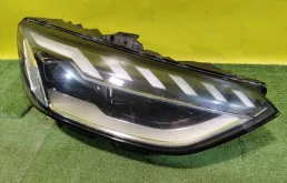 Фара правая LED Audi A4 (B9) 2020