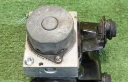 Блок ABS (насос) Volkswagen  Polo (Sed RUS) 2011