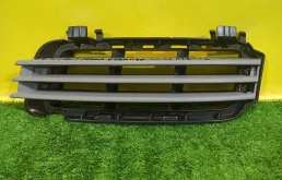 Решетка в бампер левая Land Rover Range Rover 4 L405 2012