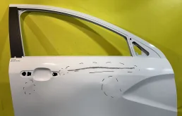 Дверь передняя правая Lada Vesta 2015-