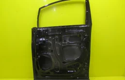 Двери для Toyota Alphard 2021 года на фотографиях