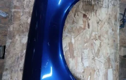 Крыло переднее правое для Audi A6 C4 1994-1997