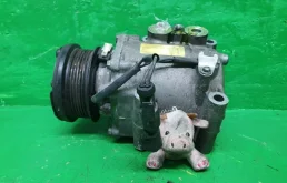 Компрессор кондиционера Ford Focus YS4H19D629AC EYDE 1.8Л 115ЛС