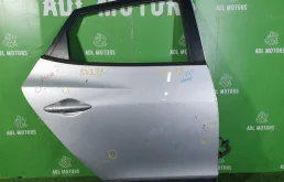 Дверь Hyundai ix35 2009-2015 770042Y000 1ПОКОЛЕНИЯ, задняя правая