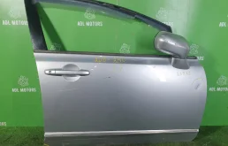 Дверь Honda Civic 8 2006-2011 67010SNAJ00ZZ 4D, передняя правая