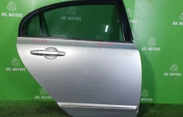 Дверь Honda Civic 8 2006-2011 67510SNAU00ZZ 4D, задняя правая