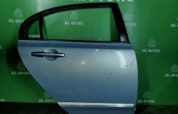 Дверь Honda Civic 8 2006-2011 67510SNAU00ZZ 4D, задняя правая