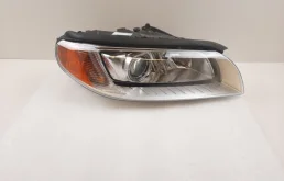 Фара Volvo XC70 2007-2016 31353541, правая