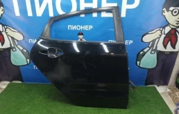 Дверь Kia Rio 2011