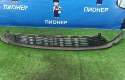 Решетка в бампер Kia Rio 2011