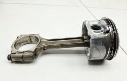 Поршень с шатуном Nissan Qashqai J10