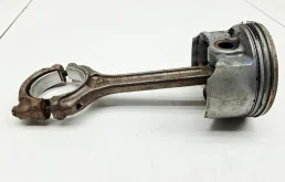 Поршень с шатуном Mitsubishi Lancer 10 CY